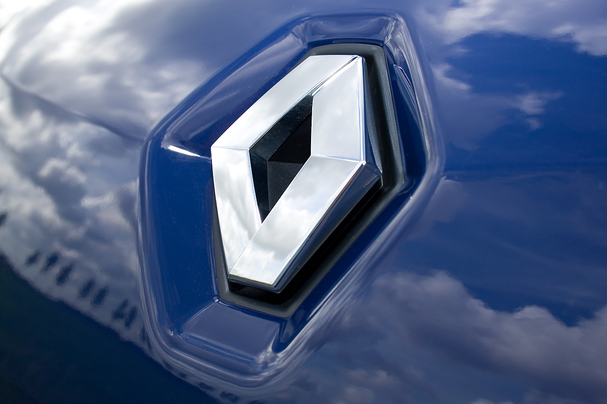 Renault estime qu'il produira un demi-million de voitures en moins en raison de la pénurie de puces - Burzovnisvet.cz - Stocks, Exchange, Stock, Forex, Commodities, IPO, Bonds