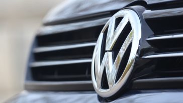 Volkswagen a considérablement augmenté ses ventes aux États-Unis l'année dernière malgré la crise des puces - Burzovnisvet.cz - Actions, taux de change, forex, matières premières, IPO, obligations