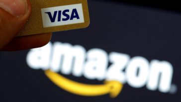 Amazon abandonne son projet de ne plus accepter les cartes de crédit Visa au Royaume-Uni - Burzovnisvet.cz - Actions, Bourse, Change, Forex, Matières premières, IPO, Obligations